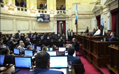 LLA empieza a definir la reforma laboral en el Senado y quiere avalar los cambios en Inteligencia