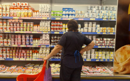 Del tomate a la banana, los alimentos que más subieron y bajaron en enero de 2026