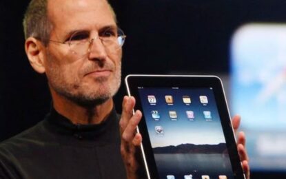 La frase de hoy, Steve Jobs: “Tu tiempo es limitado, no lo desperdicies viviendo la vida de otro”