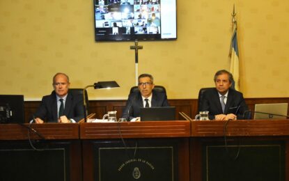 Caso Cuadernos: trasladarán el Tribunal que juzga a Cristina Kirchner a Comodoro Py y crece la presión para que las audiencias sean presenciales