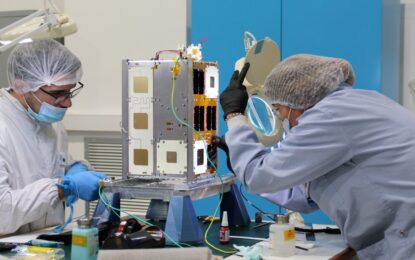 Avanza la nueva misión tripulada a la Luna: podría despegar en marzo y con un microsatélite argentino