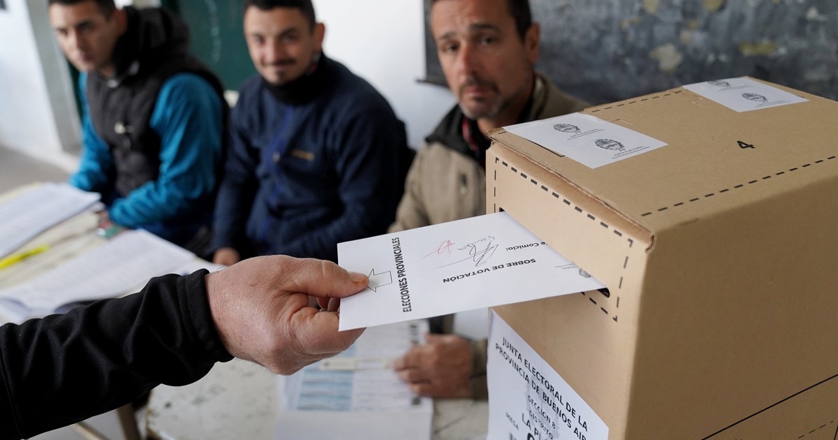 los-partidos-politicos-estan-en-crisis-pero-cada-vez-hay-mas:-ya-son-un-50%-mas-que-en-2014