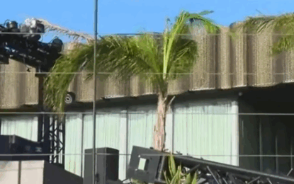 Se derrumbó la estructura del escenario de un boliche en Costanera Norte: al menos 9 heridos y 700 evacuados