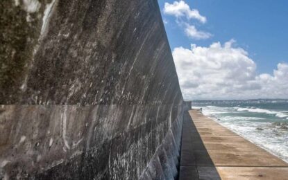 Japón levantó una “gran muralla” contra los tsunamis: mide 12,5 metros de alto y costó más de US$6.800 millones
