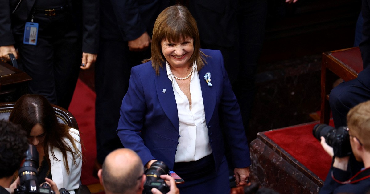 bullrich-se-sube-a-los-elogios-de-milei-y-ya-apuesta-a-ser-su-companera-en-2027
