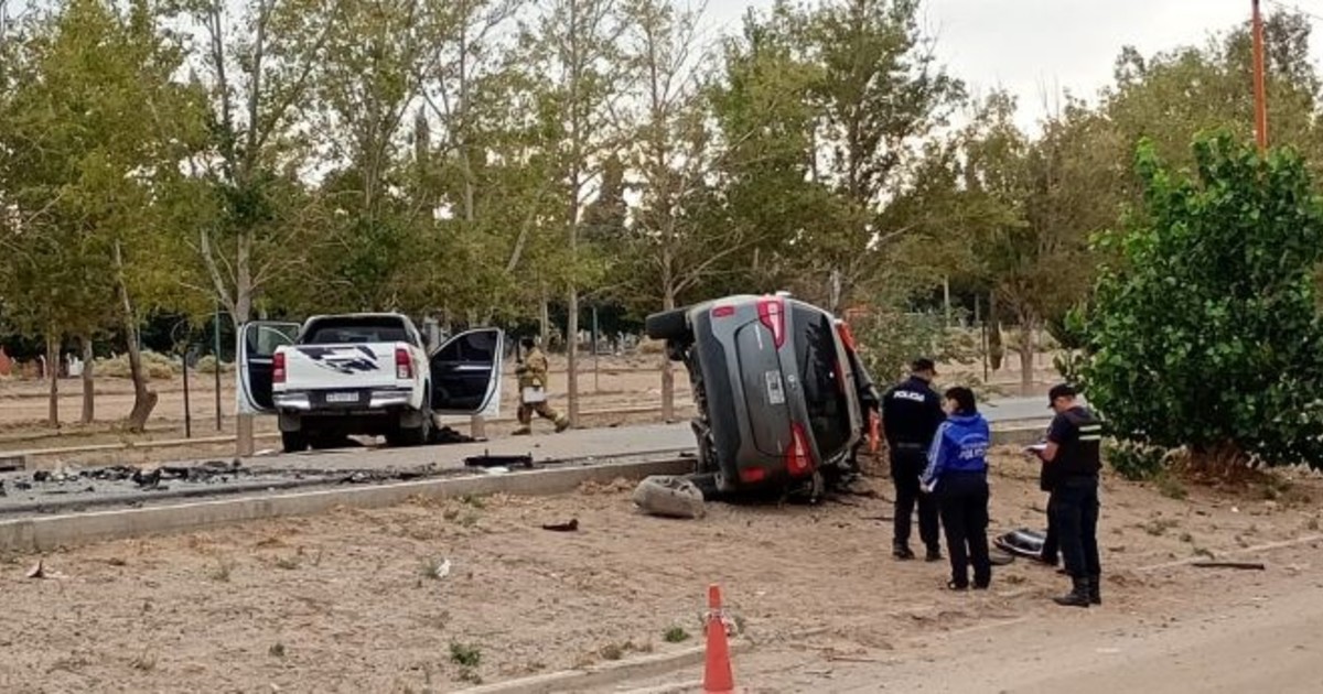 choco-y-mato-a-dos-policias-en-plaza-huincul:-manejaba-con-1,84-gramos-de-alcohol-en-sangre-y-lo-acusan-de-homicidio