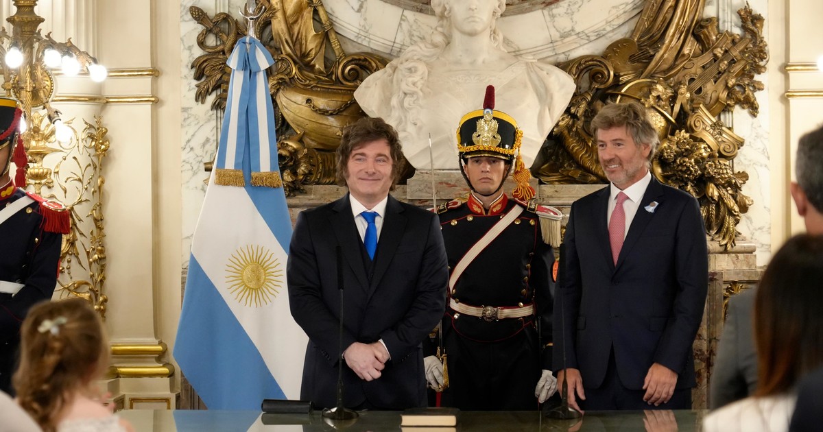 la-cumbre-del-pro:-macri-baraja-opciones-para-2027