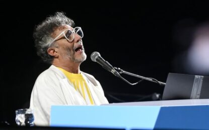 Fito Páez hizo historia en su Rosario natal, con un show multitudinario en el Monumento a la Bandera