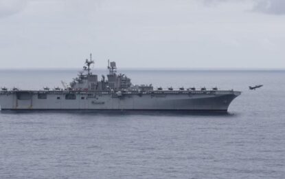 Cómo es el buque anfibio de Estados Unidos con 3.500 marines listos para desembarcar en Medio Oriente