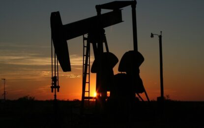Guerra en Medio Oriente: el petróleo sube más de 2% tras la nueva amenaza de Trump a Irán