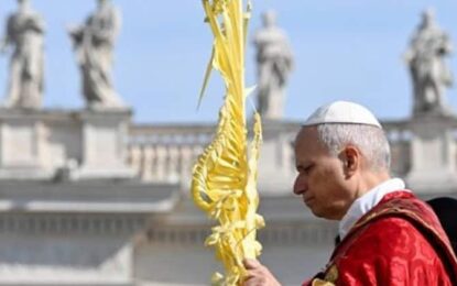 León XIV en el Domingo de Ramos: «Dios no legitima la guerra»