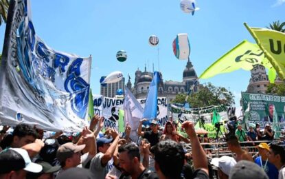 La CGT ratificó la movilización del jueves 30 de abril contra el gobierno de Milei