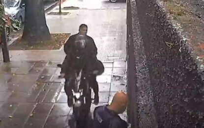 Llevó un paquete con dólares a Núñez y fue emboscado por motochorros: baleó a uno de los ladrones, que le suplicó por su vida