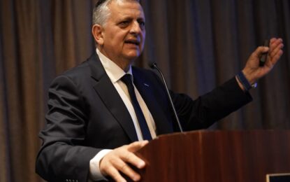 Marín, CEO de YPF, tras el congelamiento de las naftas: «Vamos a mantener los precios cuando baje el valor del barril»