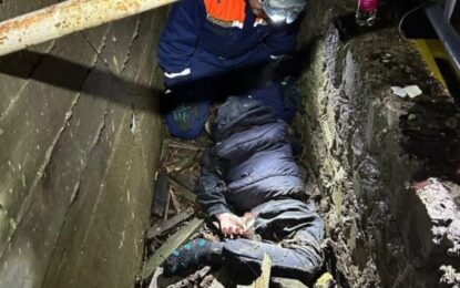 Un adolescente sobrevivió tras caer de un séptimo piso