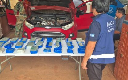 Llevaba más de 24 kilos de cocaína escondidos en el tablero de su auto: quedó detenido