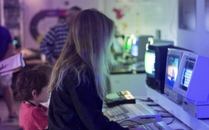 Bahía Blanca será sede del primer Vintage Computer Festival de América Latina y recibirá a una leyenda: el creador de Pitfall!