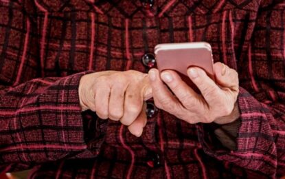 Habla todos los días con su hijo sin saber que murió y es un clon creado con IA