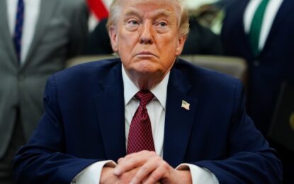Donald Trump anunció que Estados Unidos vuelve a Pakistán a negociar y amenazó con destruir Irán si no llegan a un acuerdo: «Se acabó el señor amable»