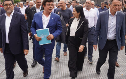 Intendentes del conurbano alertan por la caída de la recaudación y la mayor demanda de asistencia, pero aseguran que no hay riesgo de estallido