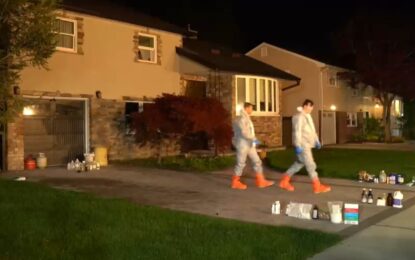 Un padre y su hijo fueron arrestados tras encontrar explosivos en su casa en Nueva York: el joven habría dibujado una esvástica en su escuela