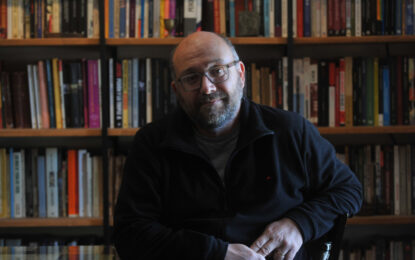 Federico Lorenz: «Los discursos totales y de lógica binaria son muy tramposos»