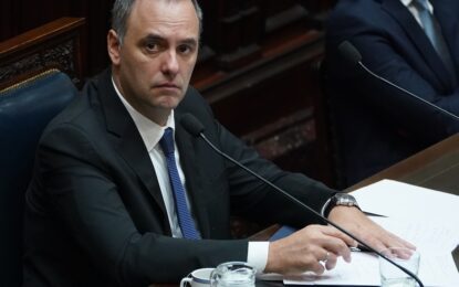Con apoyo de Milei y cruces con la oposición en el Congreso, Adorni negó haber cometido un delito y aseguró: «No voy a renunciar»