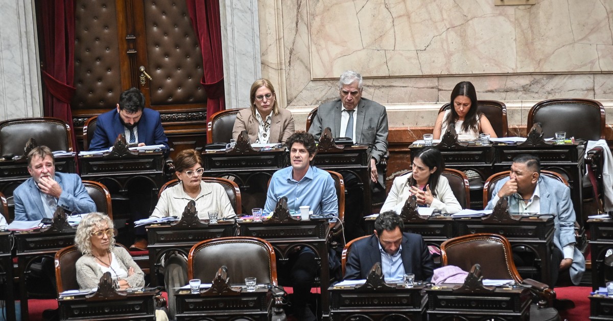 la-oposicion-presiona-para-avanzar-con-ficha-limpia-por-fuera-del-pack-electoral-del-gobierno