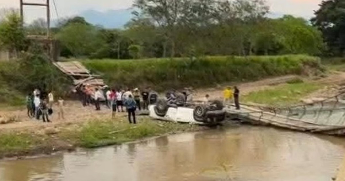 tragedia-en-honduras:-se-rompio-un-puente-colgante-y-una-familia-entera-perdio-la-vida-tras-caer-al-vacio