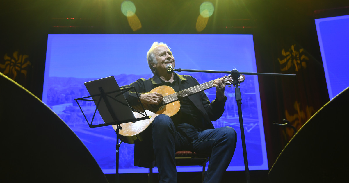 joan-manuel-serrat-recibira-el-primer-premio-de-honor-de-la-academia-de-la-musica-de-espana