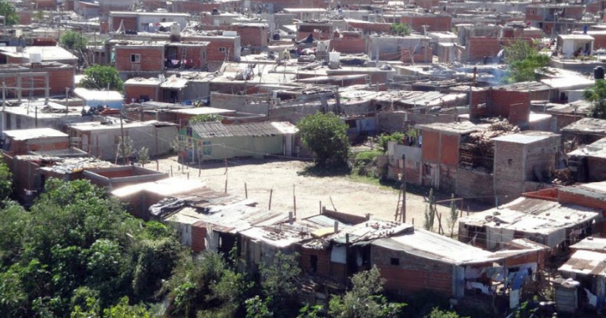 el-gobierno-elimina-el-capitulo-de-un-proyecto-de-ley-que-abria-paso-al-desalojo-en-los-barrios-populares