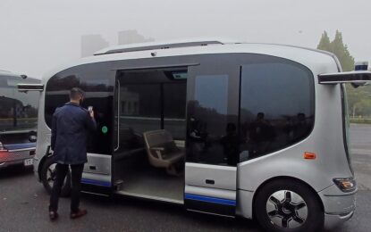 Los expertos no lo pueden creer: China envía autobuses de última generación a un pequeño país latino y lo convierte en potencia de transporte público