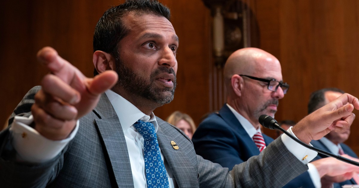 en-una-sesion-escandalosa-en-el-senado-de-estados-unidos,-el-director-del-fbi-nego-las-acusaciones-de-consumo-excesivo-de-alcohol