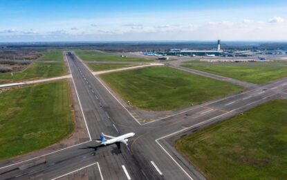 Viajes al exterior: más aerolíneas cancelan vuelos y cambian rutas por el cierre temporal de una pista de Ezeiza