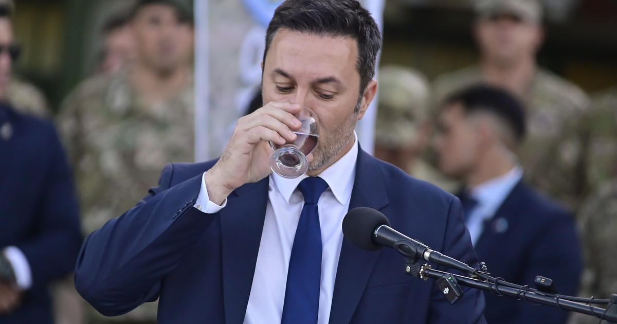 marcela-pagano-denuncio-a-luis-petri-por-la-compra-de-un-avion-en-mal-estado-al-doble-de-su-valor