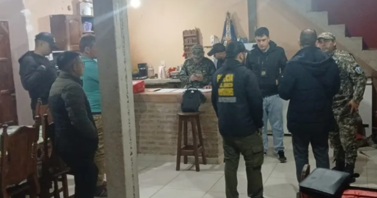 desesperada-busqueda-de-un-joven-en-chaco:-cuatro-detenidos-y-un-conflicto-entre-familias-y-policias