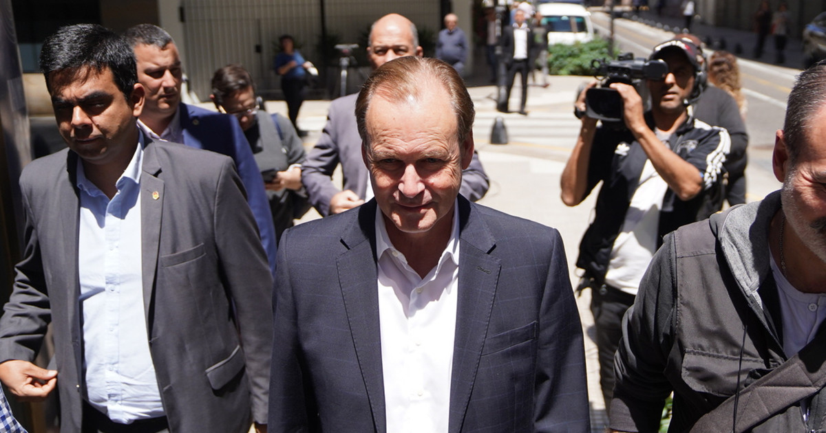 avanza-una-investigacion-por-presunto-enriquecimiento-ilicito-contra-un-ex-gobernador-del-pj-y-allanan-a-un-empresario-cercano
