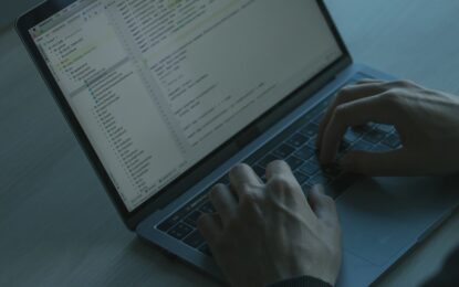 Desarticulan una banda de hackers que robaba datos de organismos públicos y privados para venderlos