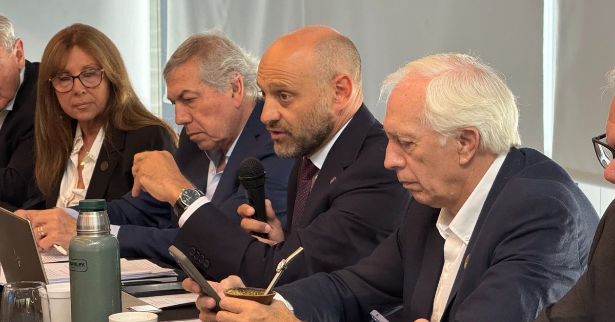 la-region-centro-pide-un-esquema-diferencial-de-vacunacion-contra-la-aftosa-para-los-tambos