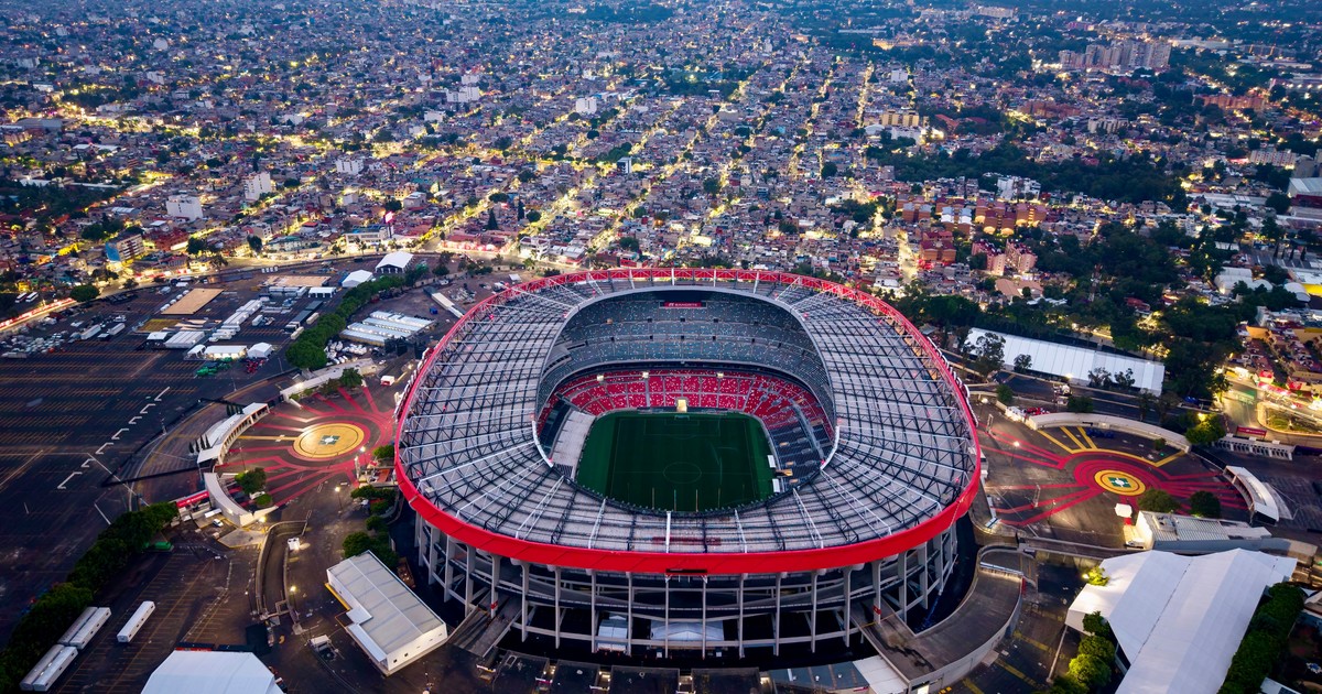 el-azteca,-el-estadio-que-vio-campeones-del-mundo-a-pele-y-maradona:-el-unico-que-inaugurara-tres-mundiales