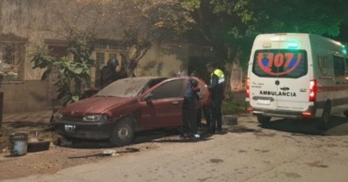horror-en-tucuman:-hallaron-el-cuerpo-calcinado-de-una-mujer-dentro-de-un-auto-y-con-un-cable-alrededor-del-cuello
