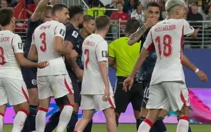 La «Ley Prestianni» tuvo su estreno en el fútbol internacional