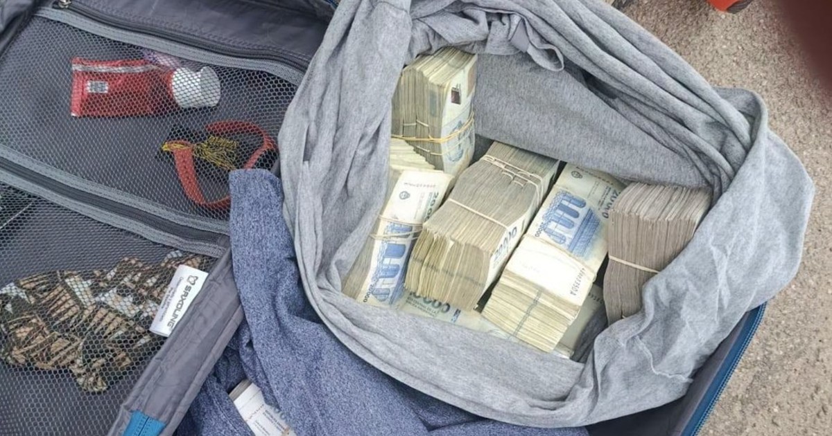 encontro-una-mochila-con-casi-$-90-millones-en-la-banquina-de-una-ruta-de-la-pampa-y-vivio-una-pesadilla
