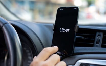 Luego de quedarse con Pedidos Ya, Uber le anunció a Caputo que invertirá US$ 500 millones adicionales en la Argentina