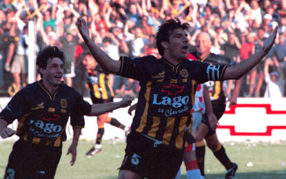 Murió Ceferino Díaz, exfutbolista de 53 años y símbolo del histórico ascenso de Olimpo a Primera División