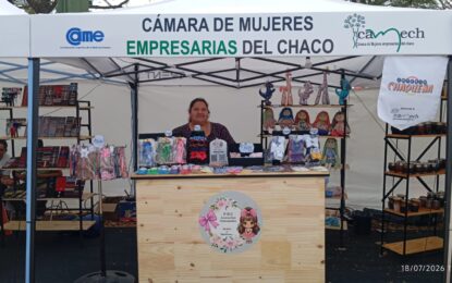 El Respaldo Institucional y la Magia de Crecer en Comunidad: Sonia y PBC Accesorios en la Bienal