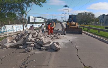 Corte total por bacheo en la avenida Combate Vuelta de Obligado, entre Sarmiento e Italia