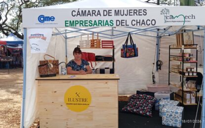 El Oficio Familiar que Brilla en la Bienal: Viviana Beatriz Sayas y la Propuesta de Ilustre