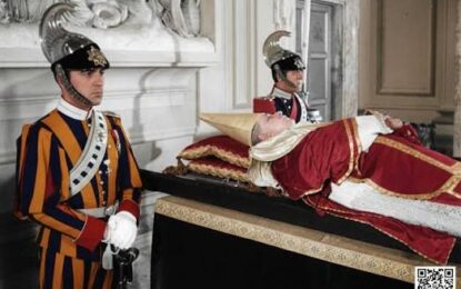 El caótico y macabro funeral de Pío XII: cuando el embalsamamiento papal terminó en desastre