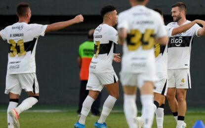 Del Mundial a un debut soñado: Tim Payne hizo un golazo en su estreno con Olimpia y desató la locura de los hinchas